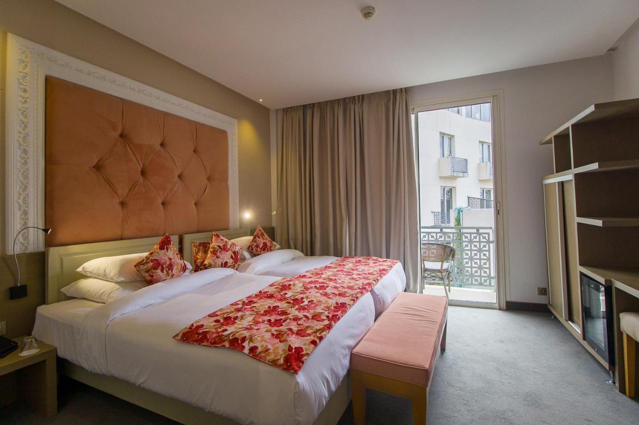Mandarin Palace Hotel & Spa Tanger Eksteriør billede A room at the hotel